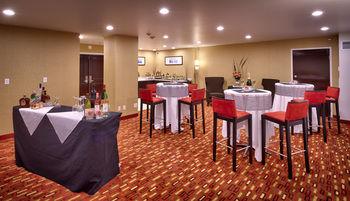 Courtyard By Marriott Hotel