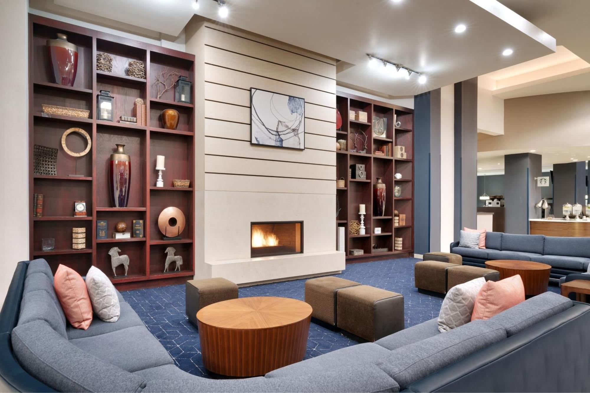 Courtyard By Marriott