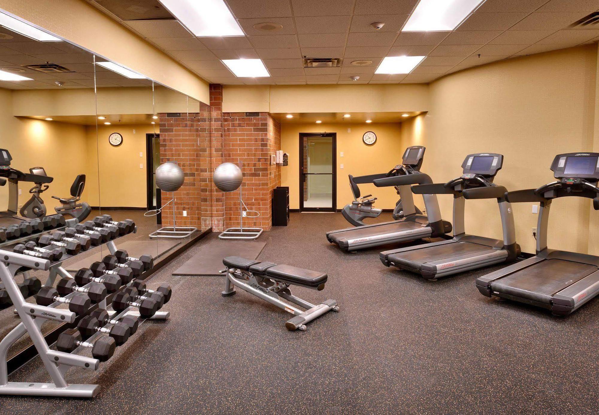 Hotel Courtyard By Marriott 3*